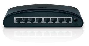 D Link 8Port Gigabit Switch